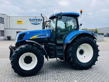 New Holland T7030 PC disponible aux enchères