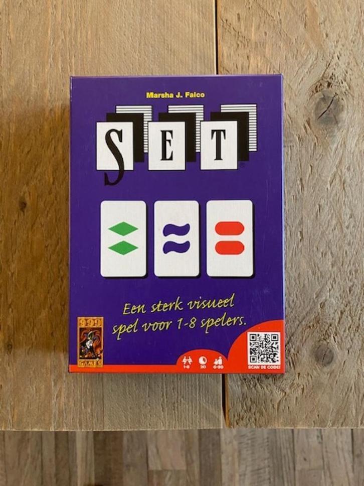 "Set" 999 Games kaartspel, Hobby & Loisirs créatifs, Jeux de société | Jeux de cartes, Comme neuf, Enlèvement