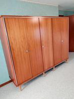 ARMOIRE VINTAGE 1958, Collections, Enlèvement, Maison et Meubles