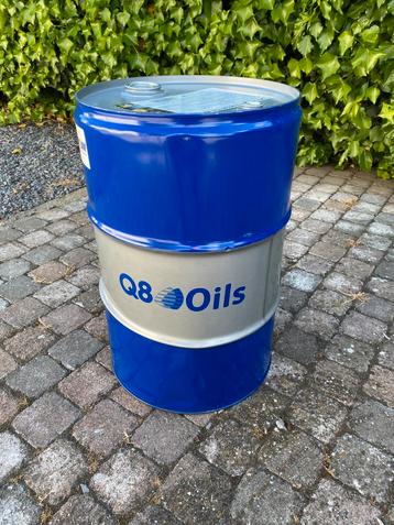 Q8 60L olieton leeg beschikbaar voor biedingen