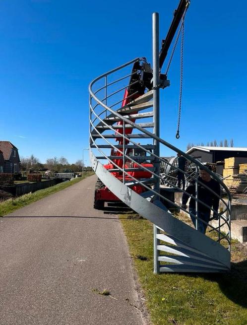 Gegalvaniseerde wenteltrap bordestrap steektrap trappen, Auto diversen, Autogereedschap, Ophalen of Verzenden