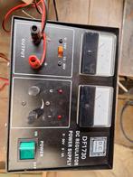 Regelbare dc voeding, Doe-het-zelf en Bouw, Elektriciteit en Kabels, Ophalen, Zo goed als nieuw