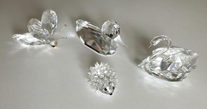 swarovski originele grote figuren eend zwaan egel + vlinder, Verzamelen, Swarovski, Ophalen
