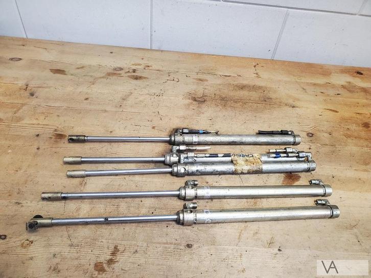 VW Golf 3 4 cabrio 1993 - 2002 hydrauliek cabriodak cilinder, Auto-onderdelen, Carrosserie, Volkswagen, Gebruikt, Ophalen of Verzenden