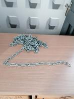 Ketting in metaal 4 m lang, schakels 3 mm doorsnede., Doe-het-zelf en Bouw, Ophalen of Verzenden, Gebruikt
