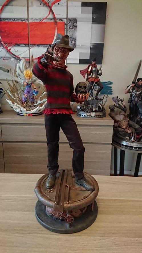 Freddy Krueger Premium Format - A Nightmare on Elm Street, Collections, Statues & Figurines, Comme neuf, Enlèvement ou Envoi