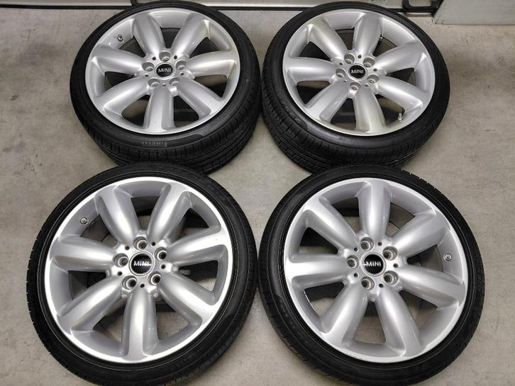18 inch velgen met zomerbanden Mini Clubman F54, Auto diversen, Overige Auto diversen, Ophalen