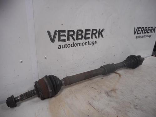 AANDRIJFAS RECHTS VOOR AUTOMAAT Volvo V40 (VW), Auto-onderdelen, Remmen en Aandrijving, Volvo, Gebruikt