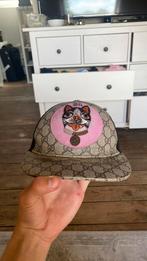 Casquette Gucci chien rose très rare!, Vêtements | Hommes, Chapeaux & Casquettes, Casquette