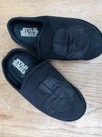 Pantoufles noires Star Wars C&A 35/38, Kinderen en Baby's, Kinderkleding | Schoenen en Sokken, Gebruikt, C&A, Overige typen, Ophalen of Verzenden