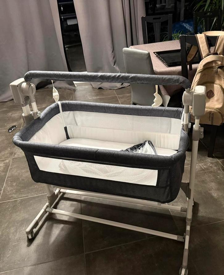 Babybedje type co sleeper, geschikt vanaf de geboorte., Kinderen en Baby's, Babywiegjes en Ledikanten, Ophalen