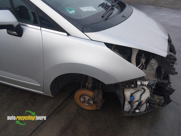 Scherm rechts-voor van een Peugeot 5008 (EZRC), Auto-onderdelen, Carrosserie, Peugeot, Gebruikt, 3 maanden garantie