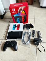 Nintendo switch oled, Consoles de jeu & Jeux vidéo, Switch OLED, Avec disque dur, Enlèvement ou Envoi, Comme neuf