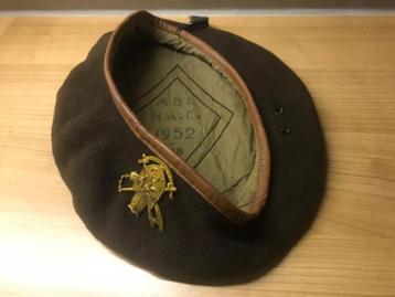 Chapeau marron avec étiquette coréenne, Enlèvement ou Envoi, Armée de terre, Casque ou Béret