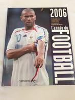Fotoboek over zidane en dvd op zidane, Larousse, Ophalen of Verzenden, Zo goed als nieuw, Balsport
