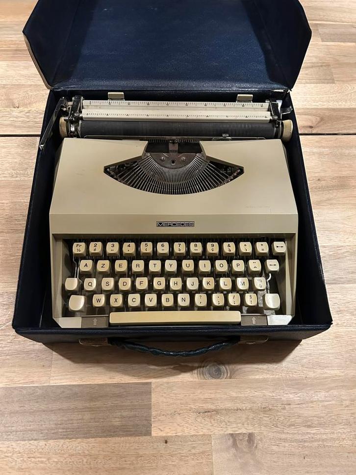 Draagbare typmachine - Mercedes, Divers, Machines à écrire, Utilisé, Enlèvement