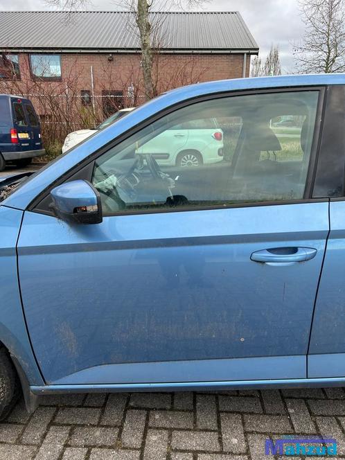 SKODA FABIA 3 BLAUW LQ5X links voor deur 2014-2021, Auto-onderdelen, Carrosserie, Deur, Skoda, Gebruikt, Ophalen of Verzenden
