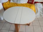 OPKLAPBARE TAFEL IN IKEA-STIJL PRIJS 200 EUR, Huis en Inrichting, Tafels | Statafels, Ophalen, Zo goed als nieuw