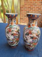 2 chinese handgeschilde vazen, Ophalen