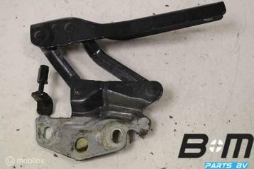 Motorkapschanier rechts VW Passat B6 Variant 3C0823302D beschikbaar voor biedingen