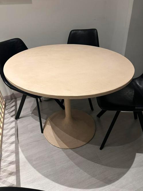 Table mortex ronde 110cm, Maison & Meubles, Tables | Tables à manger, Comme neuf, Ovale