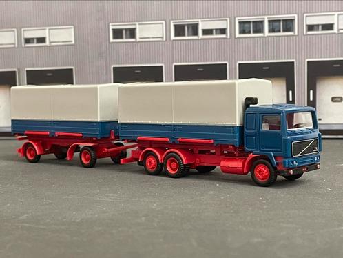 Herpa Volvo F12 combinatie 1:87, Hobby en Vrije tijd, Modelauto's | 1:87, Zo goed als nieuw, Bus of Vrachtwagen, Herpa, Ophalen of Verzenden