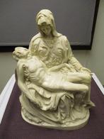 PIETA BEELD CHRISTUS OP SCHOOT VAN MARIA NA KRUISAFNAME, Ophalen of Verzenden