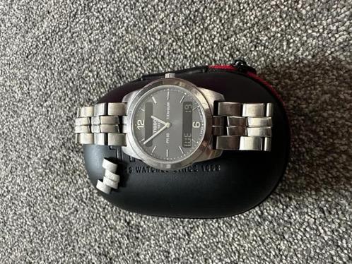 Tissot PR50 Titanium, Handtassen en Accessoires, Horloges | Heren, Zo goed als nieuw, Polshorloge, Overige merken, Overige materialen