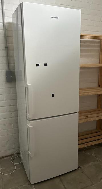 GORENJE - Combine: réfrigérateur / congélateur, Classe énergétique A ou plus économe, 160 cm ou plus, Enlèvement, Utilisé