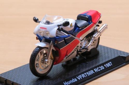 Honda RC30 VFR750R 1:24, Hobby en Vrije tijd, Modelauto's | 1:24, Nieuw, Motor, Overige merken, Ophalen of Verzenden