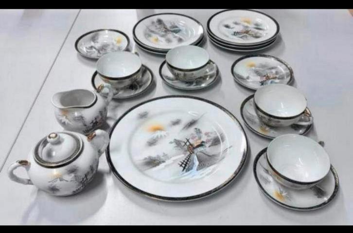 Antiek Japan Japans servies Yasuda company hand geschilderd, Antiek en Kunst, Antiek | Servies los, Ophalen of Verzenden