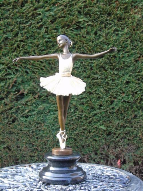 standbeeld van een ballerina in brons pat blanc gesigneerd., Antiek en Kunst, Antiek | Brons en Koper, Brons, Ophalen of Verzenden