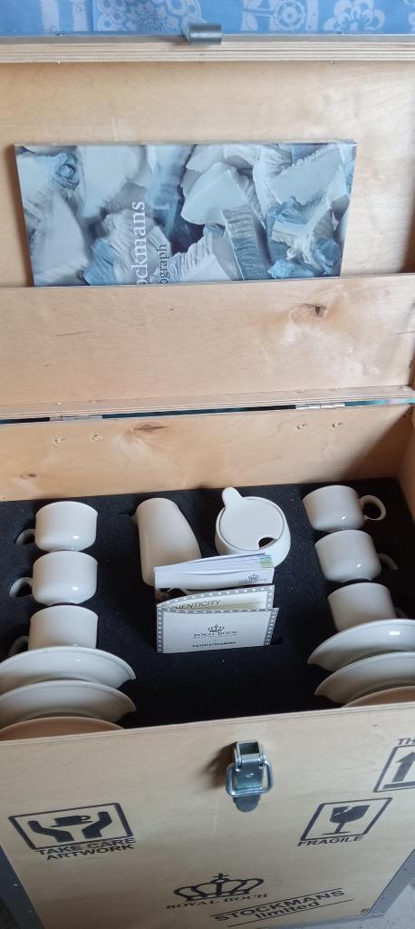 EXCEPTIONNEL STOCKMANS LIMITED - KERAMIS BOCH - 15 pièces, Antiek en Kunst, Antiek | Porselein, Ophalen of Verzenden