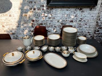 Bavaria koffieservies en eetservies 95 stuks verguld decor beschikbaar voor biedingen