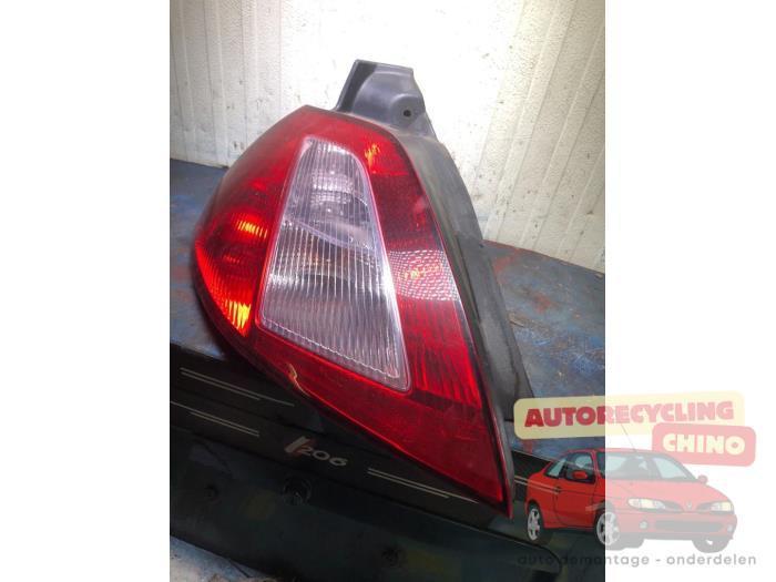 Feu arrière gauche d'un Renault Megane, Autos : Pièces & Accessoires, Éclairage, Renault, Utilisé, 3 mois de garantie, Enlèvement ou Envoi