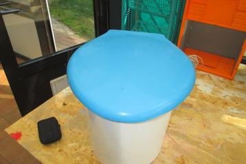 toilet emmer beschikbaar voor biedingen