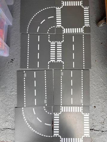 8 lego bouwplaten rijweg beschikbaar voor biedingen