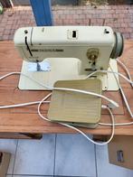 Bernina naaimachine, Hobby en Vrije tijd, Naaimachines en Toebehoren, Ophalen, Naaimachine, Bernina