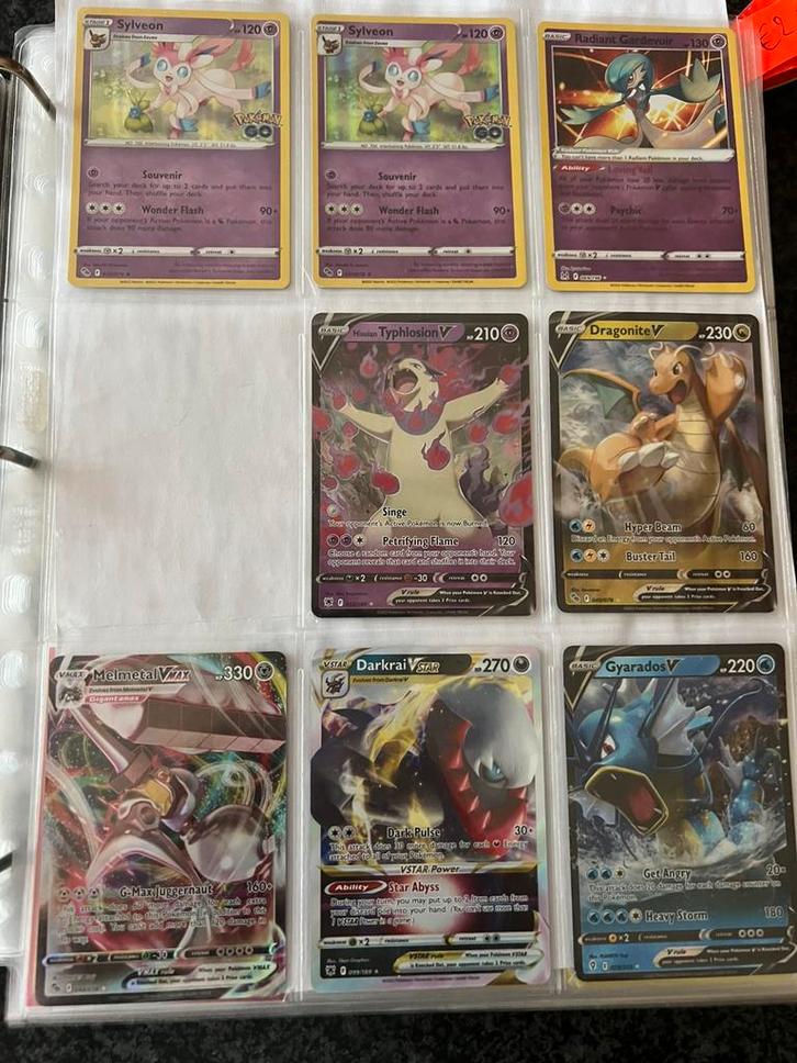 Pokémonkaarten reverse en holo €2 het stuk, Hobby en Vrije tijd, Verzamelkaartspellen | Pokémon, Zo goed als nieuw, Booster, Ophalen of Verzenden