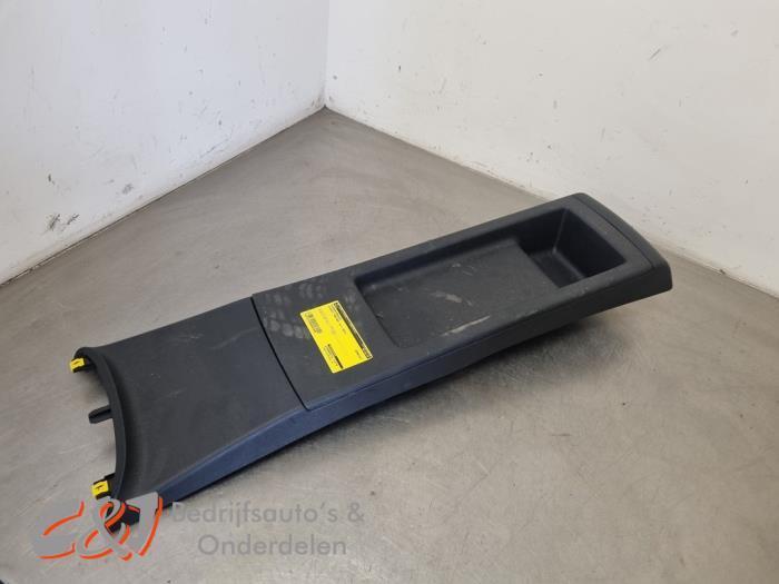 Console centrale d'un Peugeot Partner, Autos : Pièces & Accessoires, Habitacle & Garnissage, Peugeot, Utilisé, 3 mois de garantie