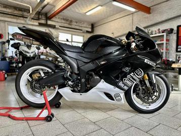 Kawasaki ZX6R 636 tweedehands uit het jaar 2006 beschikbaar voor biedingen