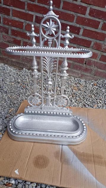 antique, Enlèvement