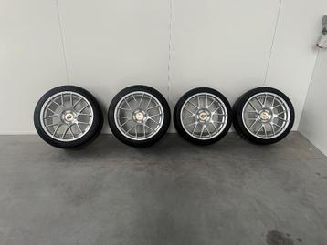 Porsche 997 turbo/ Carrera 4 gesmeede velgen beschikbaar voor biedingen