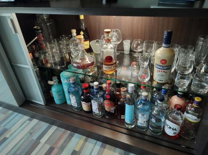 Tv/barkast, Huis en Inrichting, Kasten | Wandmeubels, Gebruikt, Minder dan 100 cm, Minder dan 150 cm, 25 tot 50 cm, Met lade(s)