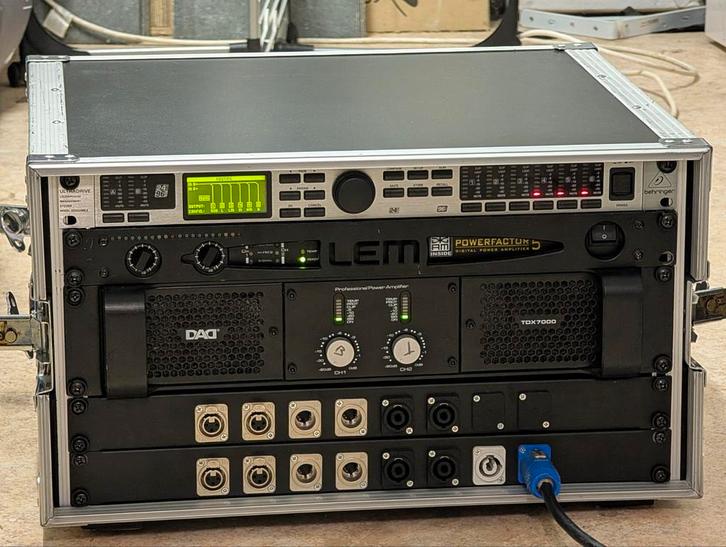 Versterker rack 12,6kW (DAD & Powersoft), Muziek en Instrumenten, Versterkers | Keyboard, Monitor en PA, Zo goed als nieuw, Ophalen