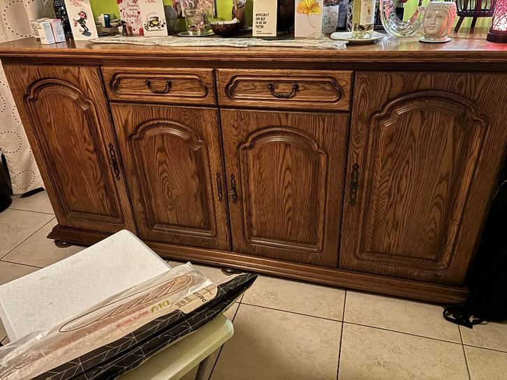 Buffet en chêne, Maison & Meubles, Armoires | Buffets, Comme neuf, 100 à 150 cm, 200 cm ou plus, 50 à 75 cm, Avec tiroir(s), Avec porte(s)