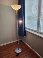 Ikea vloerlamp met dimmer en leeslamp, Huis en Inrichting, Ophalen, Gebruikt, Glas, 150 tot 200 cm