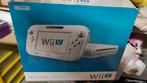 Nintendo Wii U console 8 gb, Games en Spelcomputers, Spelcomputers | Nintendo Wii, Ophalen of Verzenden, Zo goed als nieuw