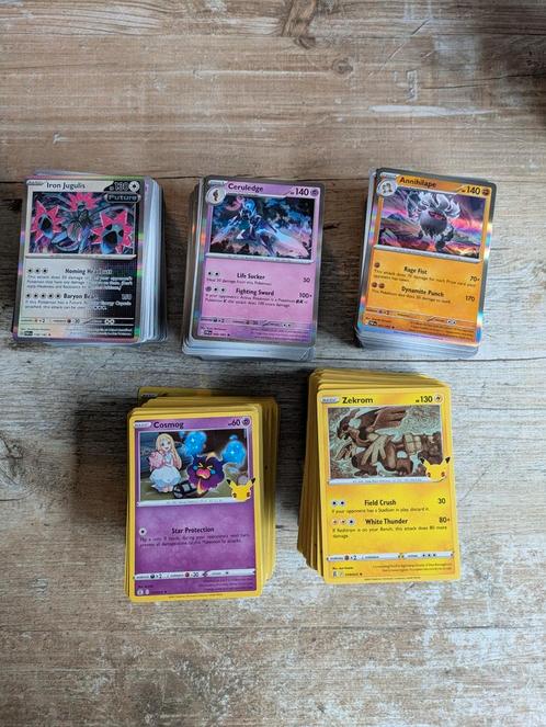 BULK : +600 Pokemon kaarten (GEEN ENERGY & TRAINER kaarten), Hobby en Vrije tijd, Verzamelkaartspellen | Pokémon, Nieuw, Meerdere kaarten