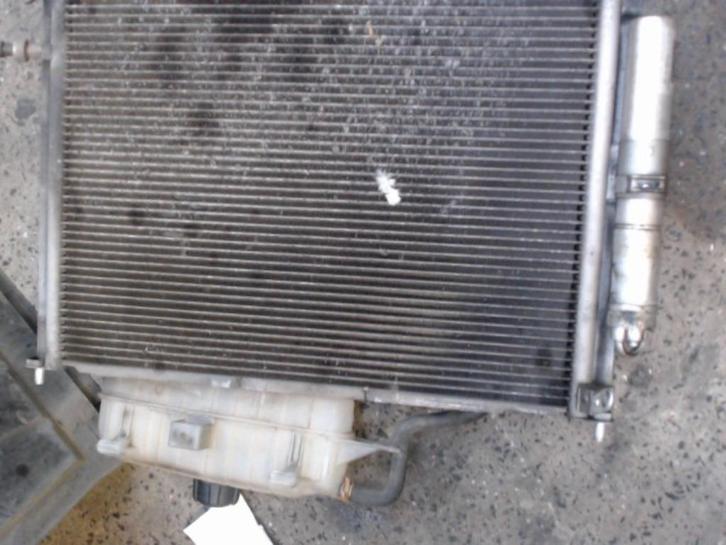 Radiateur Renault Clio 3 1.5DCi 63kw 2009-2014 LP/15099, Auto-onderdelen, Motor en Toebehoren, Renault, Gebruikt, Ophalen